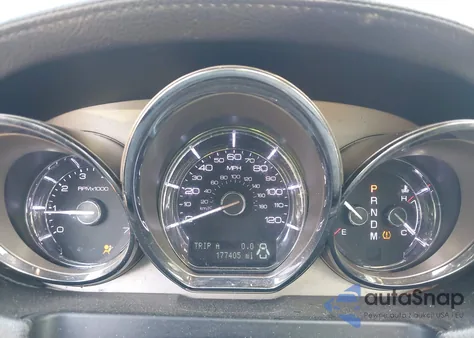 2011 Lincoln Mkt z USA, uszkodzony, nr VIN 2LMHJ5FR1BBJ54544